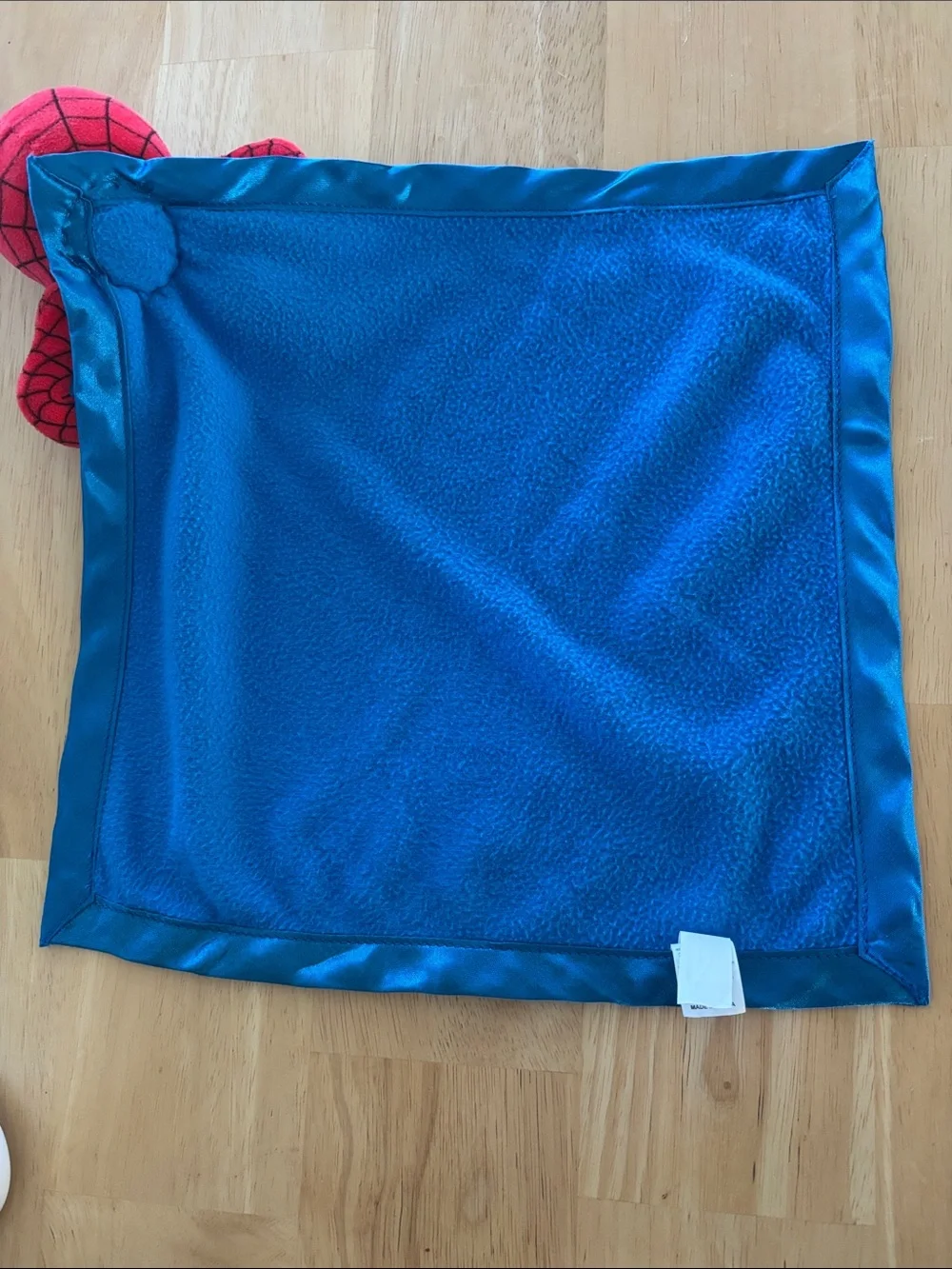 Marvel Red & Blue Spider-Man Plush Security Blanket - Picture 2 of 3